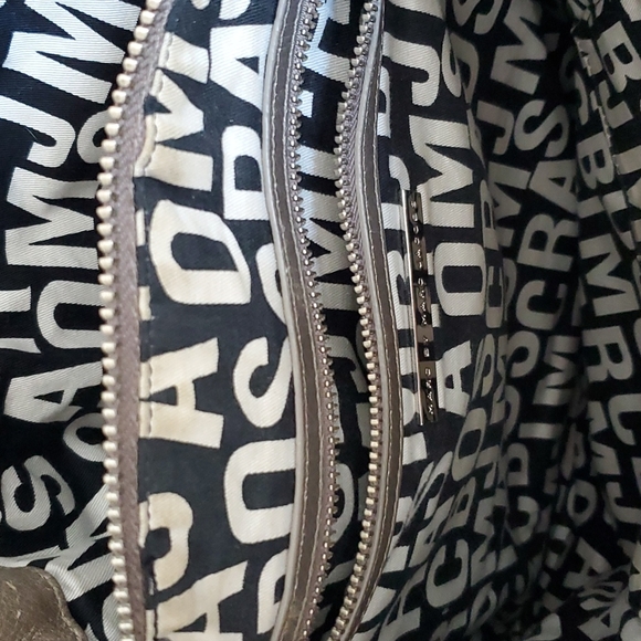 Marc by Marc Jacobs Handbag - Picture 5 of 9